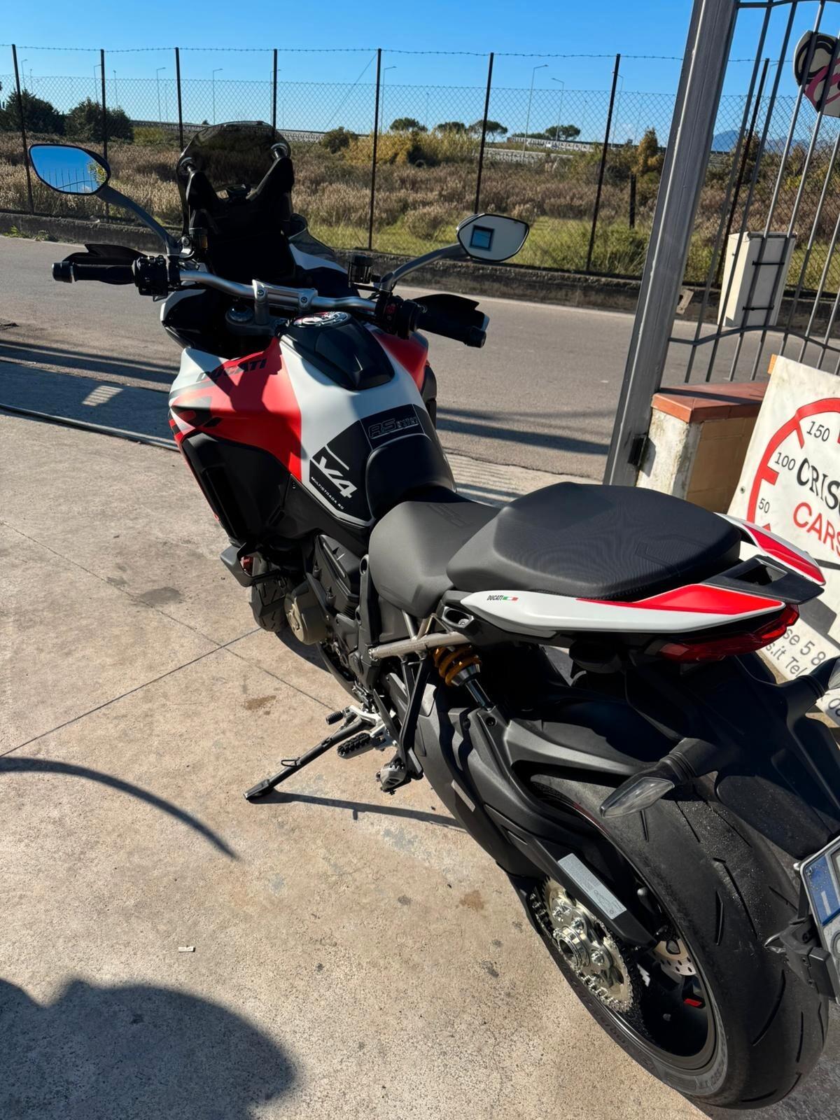 Ducati Multistrada V4 RS 2025