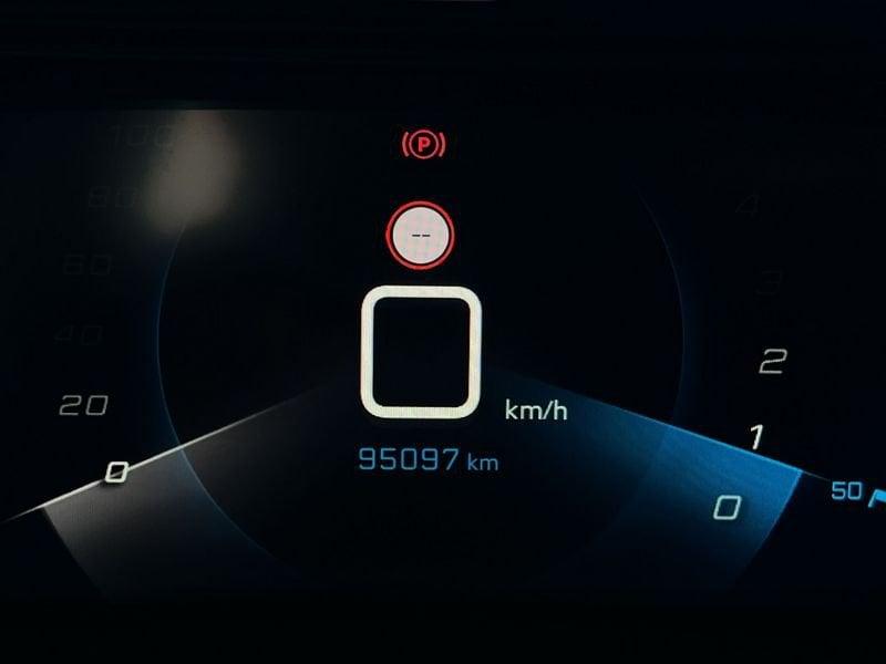 Peugeot 2008 2008 BluHdi 130cv EAT8 ALLURE PACK