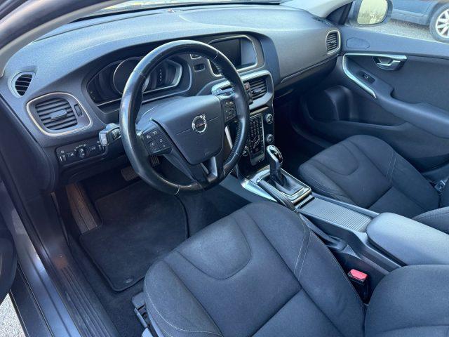 VOLVO V40 D2 120CV Geartronic Momentum