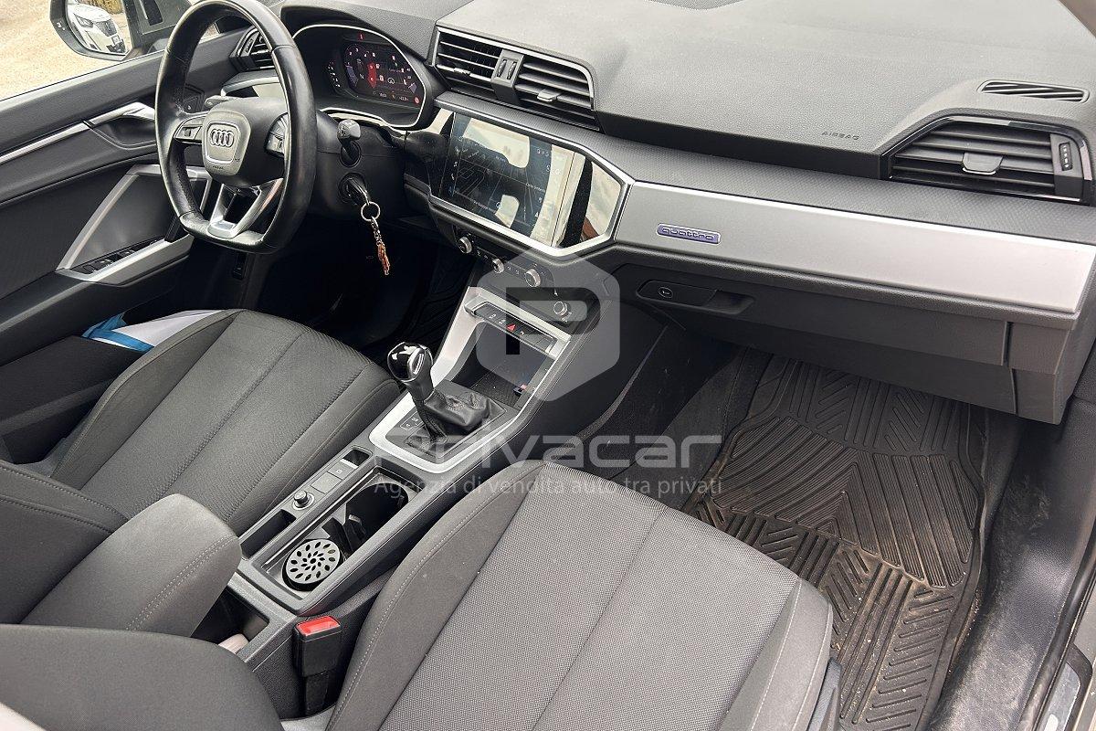 AUDI Q3 35 TDI quattro S tronic Business Advanced