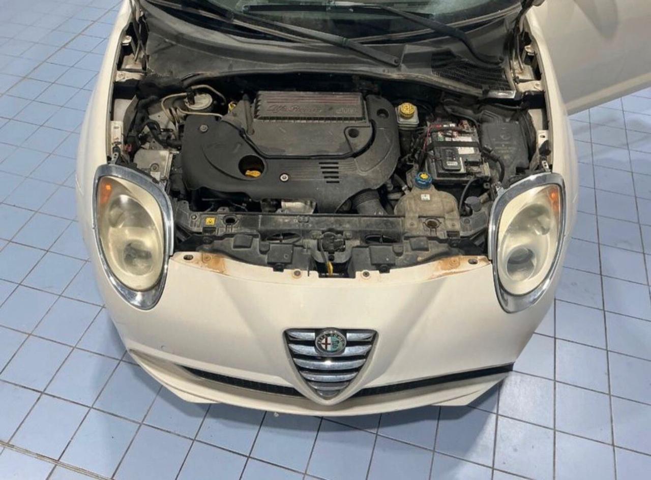 Alfa Romeo MiTo 1.3 JTDm-2 95 CV S&S Distinctive Premium Pack