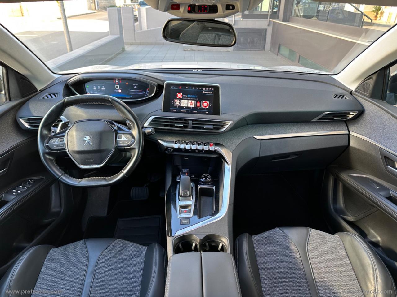 PEUGEOT 5008 BlueHDi 120 S&S EAT6 Allure