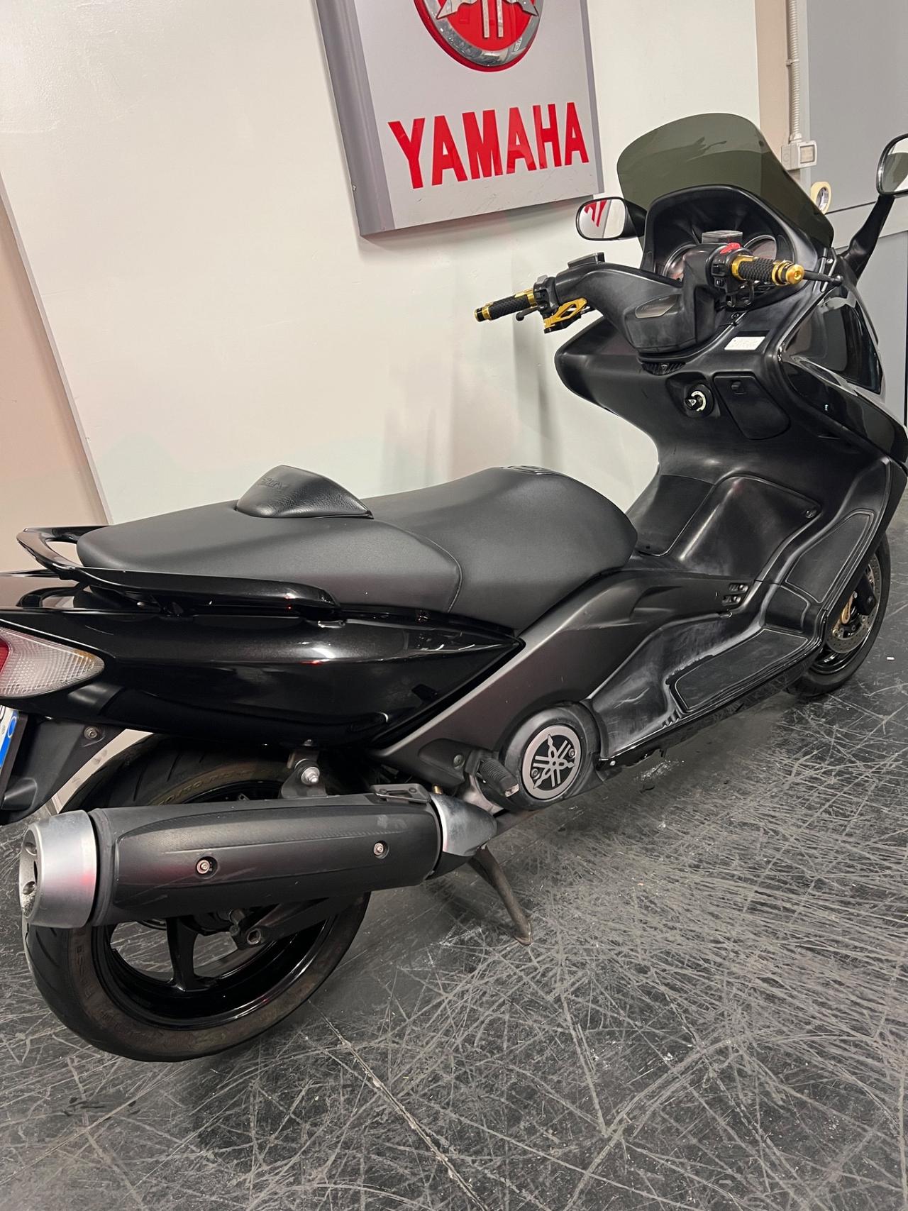 Yamaha T Max 500