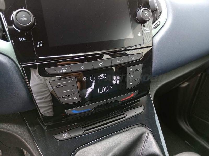 Lancia Ypsilon Ypsilon 1.0 firefly hybrid Platino s&s 70cv