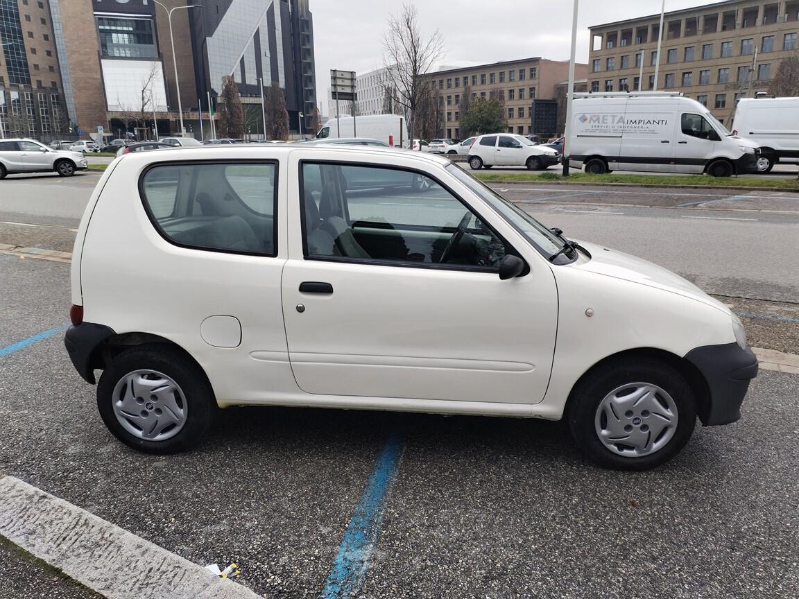 Fiat 600 1.1 8V FIRE 75000KM EURO4 10/2007 BASE