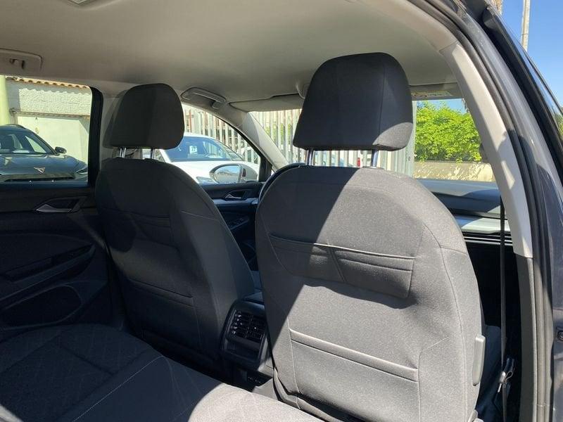 Volkswagen Golf 8 Life 2.0 TDI 116CV