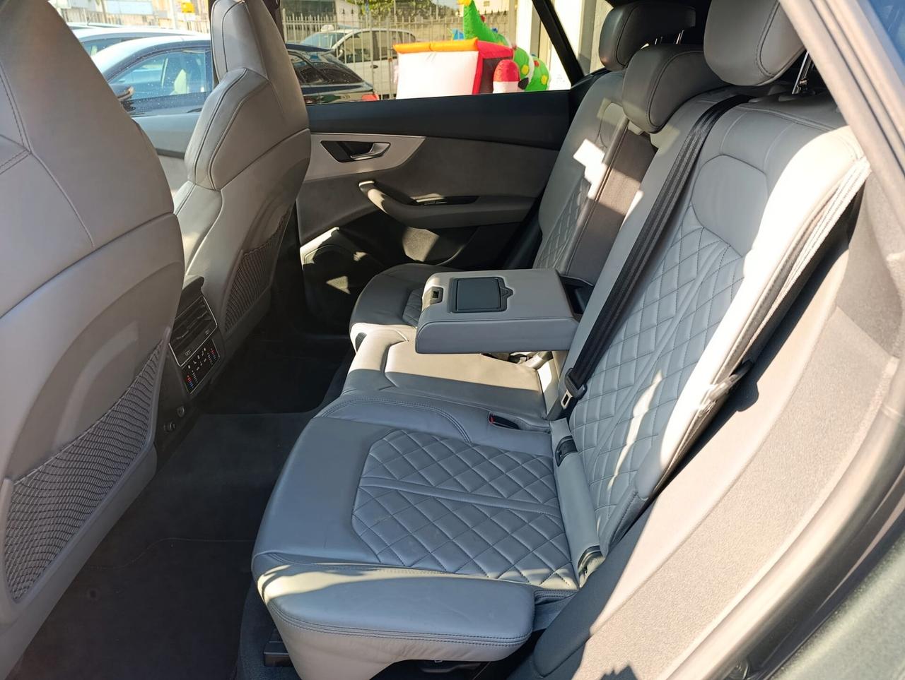 Audi Q8 50 TDI 286 CV quattro tiptronic Sport