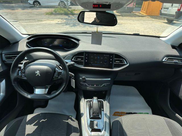 PEUGEOT 308 BlueHDi 130 S&S EAT8 Active Business