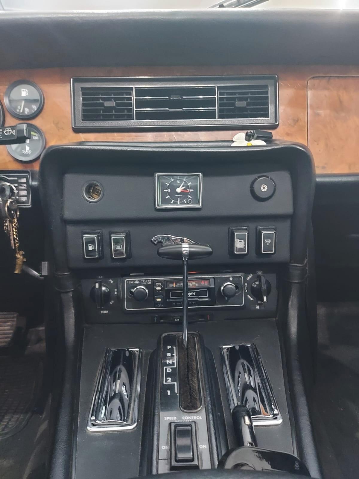 Jaguar XJ6 4.2 SOVEREIGN 1983