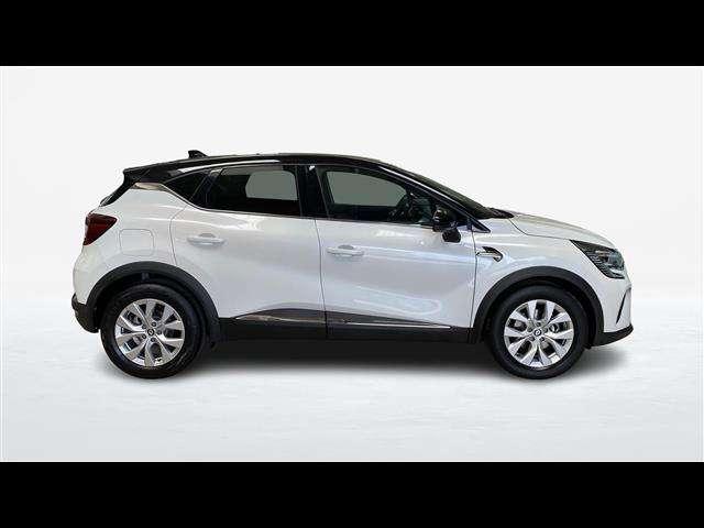 Renault Captur 1.6 E-Tech hybrid Intens 145cv auto