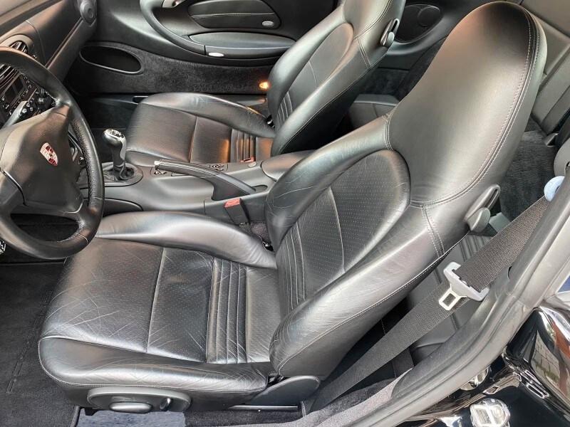 PORSCHE 911 (996) 911 Carrera cat Coupé