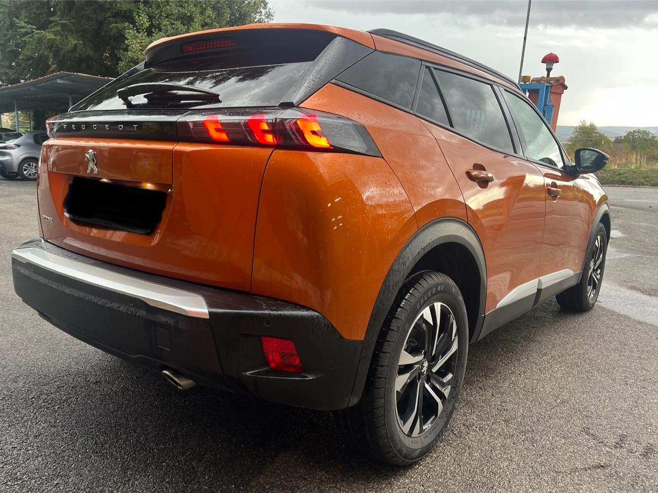 Peugeot 2008 BlueHDi 130 EAT8 Allure-Km101000-