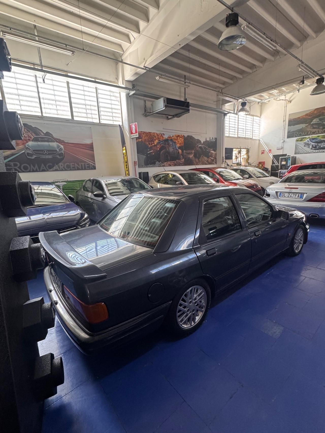 Ford Sierra 2.0i turbo 16V 4p. RS Cosworth Executive