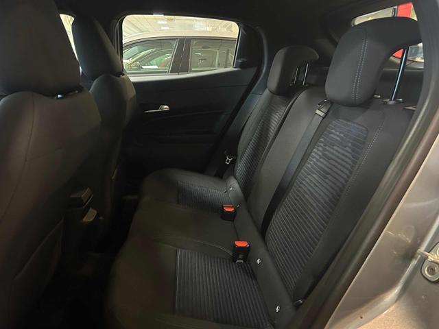 ALFA ROMEO Junior 1.2 145 CV Hybrid eDCT6 KM0