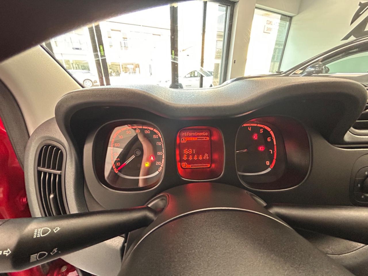 Fiat Panda Lounge 1.2 benzina 69cv 2019 km 91000