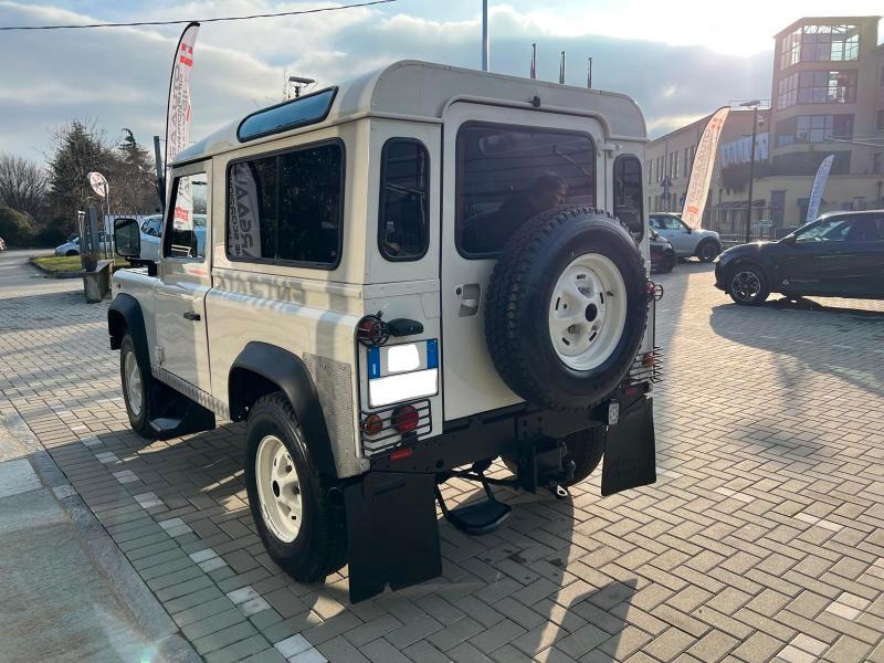 Land Rover Defender 90 SW Defender 90 2.5 tdi County