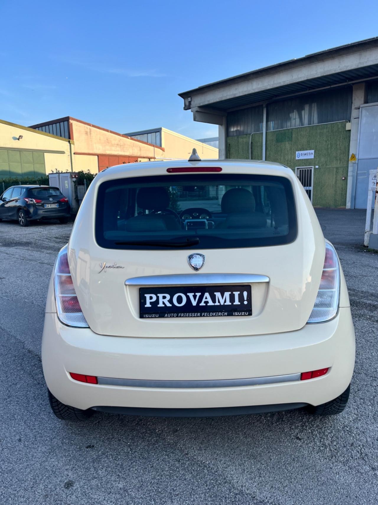 Lancia Ypsilon 1.2 Neopatentati