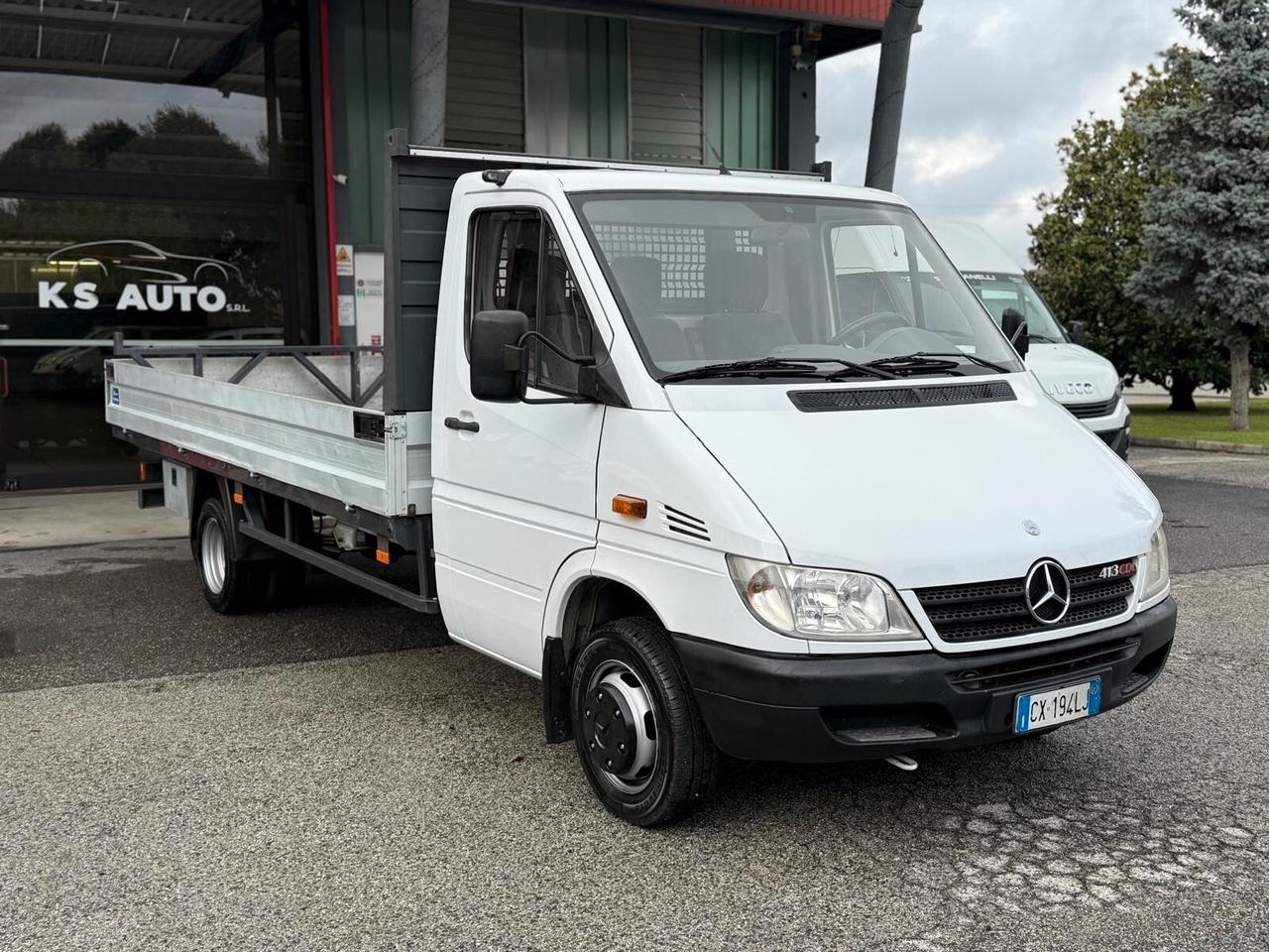 Mercedes Benz 413 CDI CASSONE LUNGO 2005
