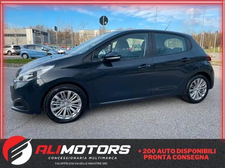 Peugeot 208 PureTech 82 5 porte Allure*Neo patentati*
