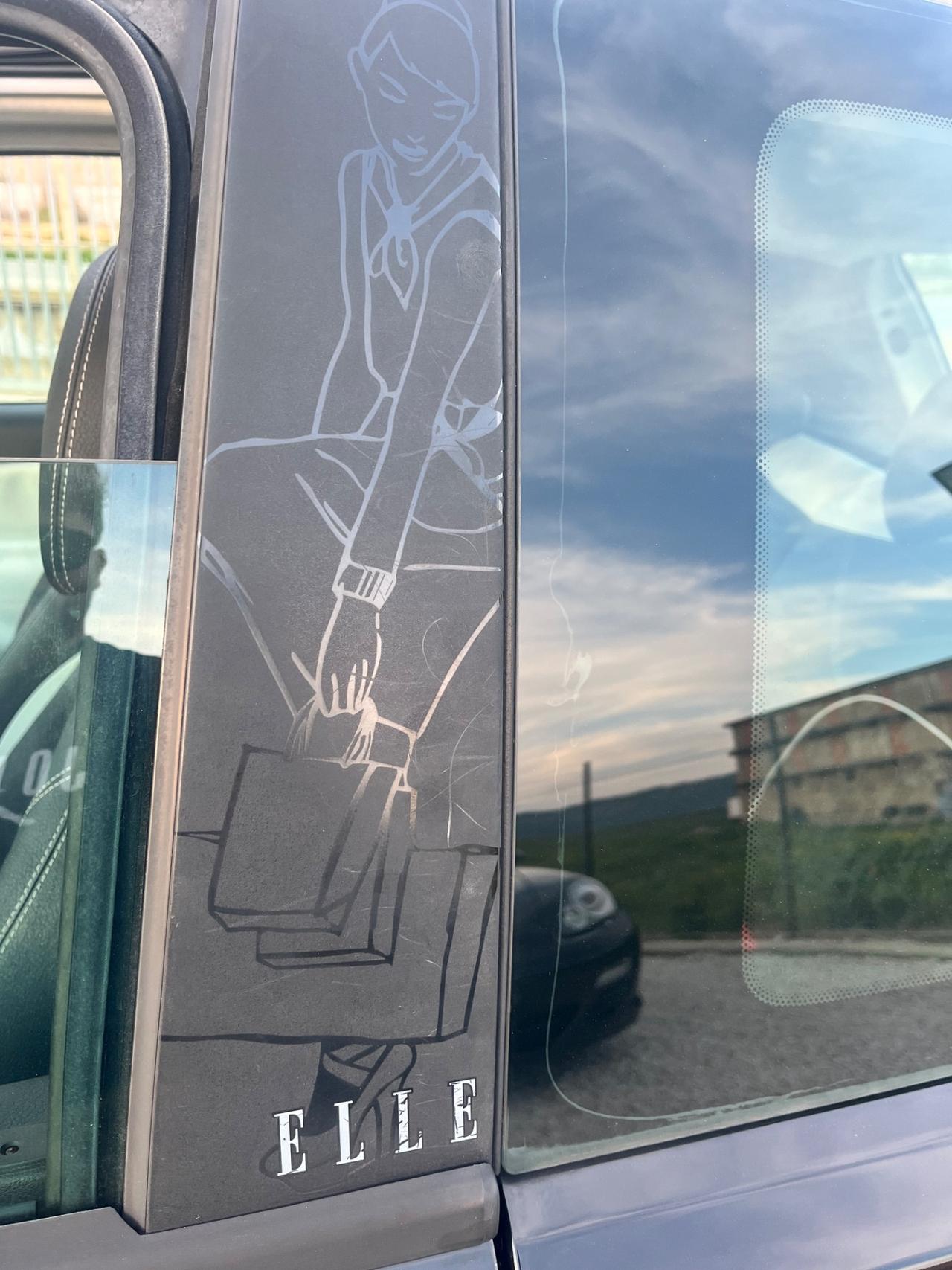 Lancia Ypsilon 1.2 69 CV versione Elle anno 2012