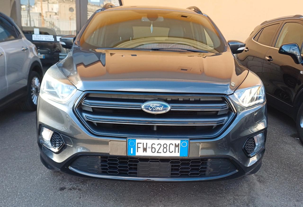 Ford Kuga 1.5 TDCI 120 CV S&S 2WD ST-Line