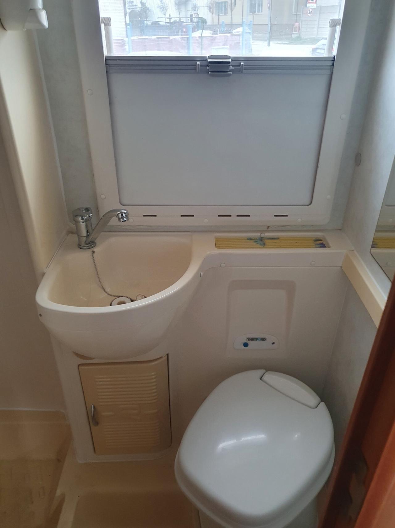 Rimor super brig 677Tc Ford transit 2.5tdci 125cv 2001