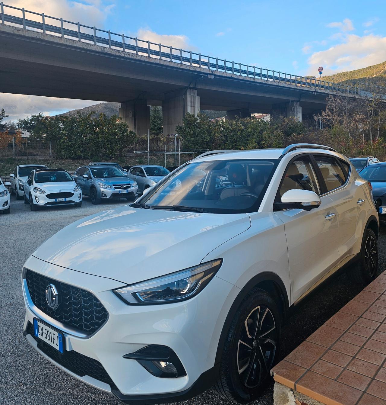 Mg ZS 1.0T-Benzina aut. Luxury