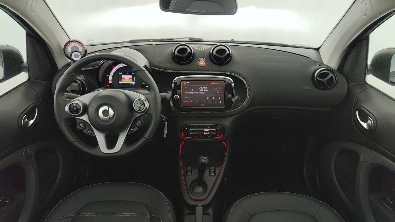SMART Fortwo Cabrio eq suitered 22kW
