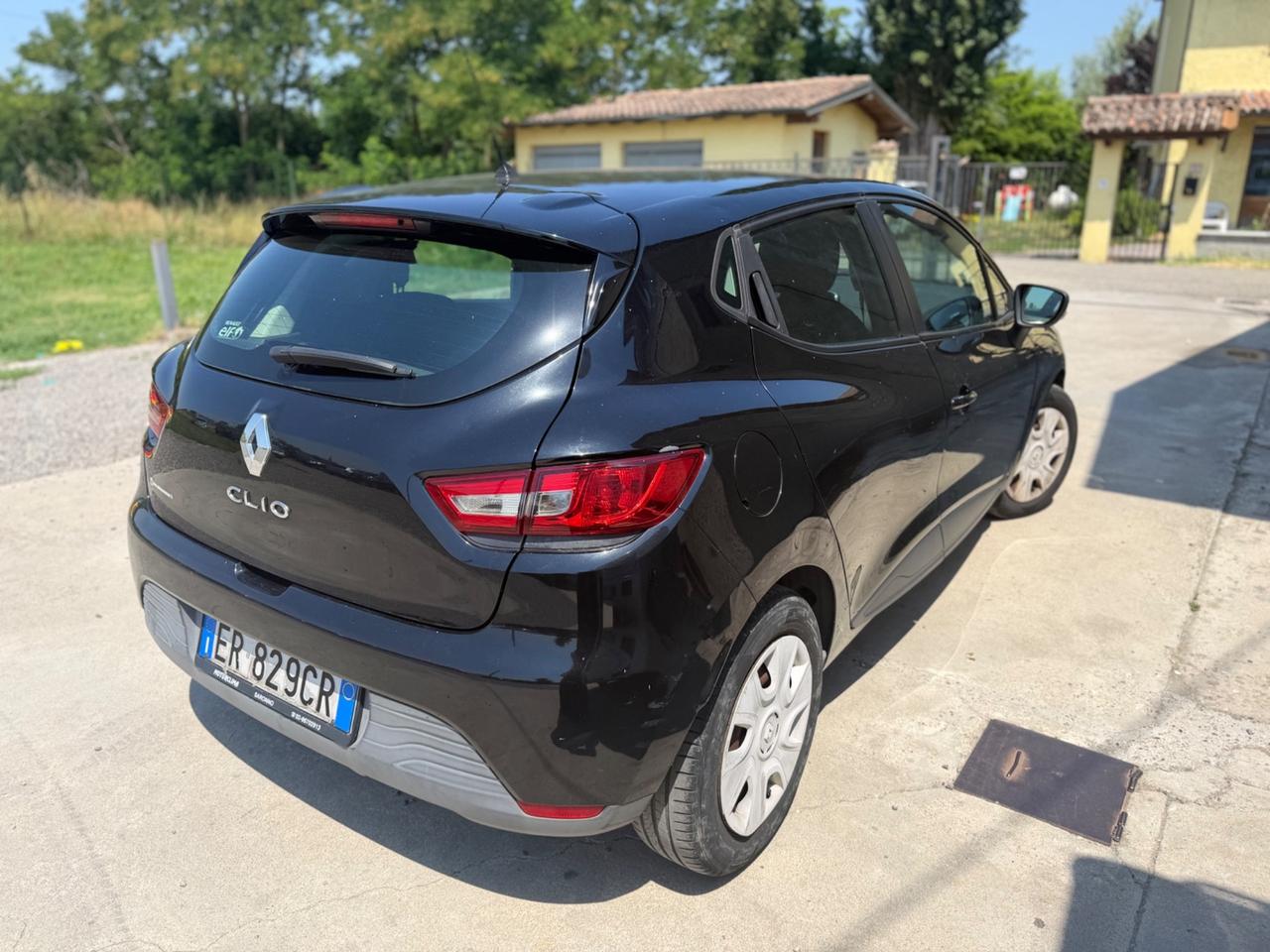 RENAULT CLIO 1.2 GPL LIVE – NEOPATENTATI