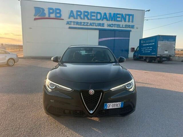 Alfa Romeo Stelvio 2.2 Turbodiesel 190 CV AT8 RWD Business