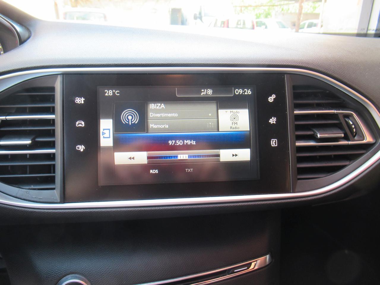 Peugeot 308 BlueHDi 100 S&S SW Business