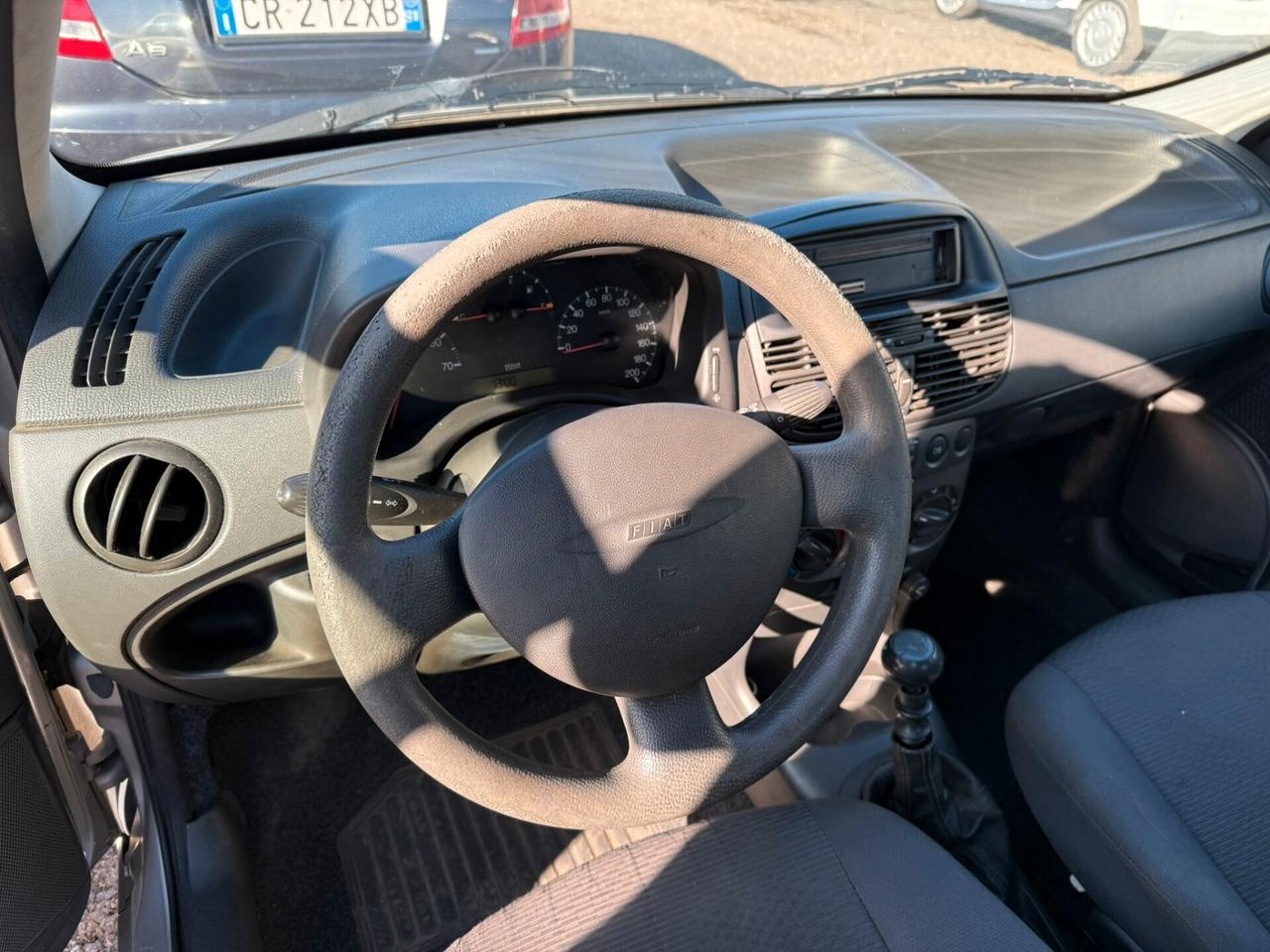 Fiat Punto 1.2i 16V cat 5 porte ELX