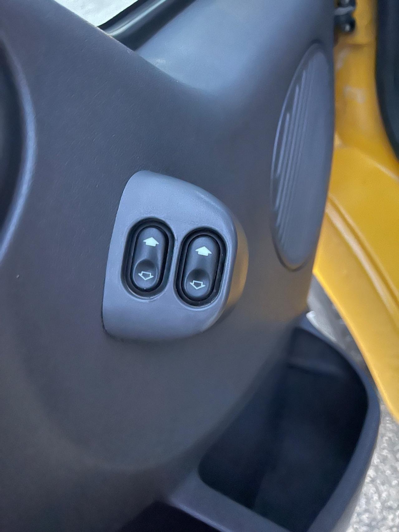 Ford transit cassone fisso