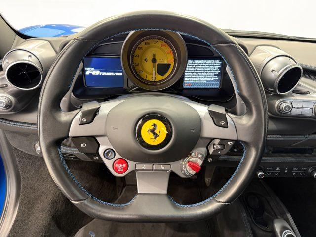 FERRARI F8 Tributo