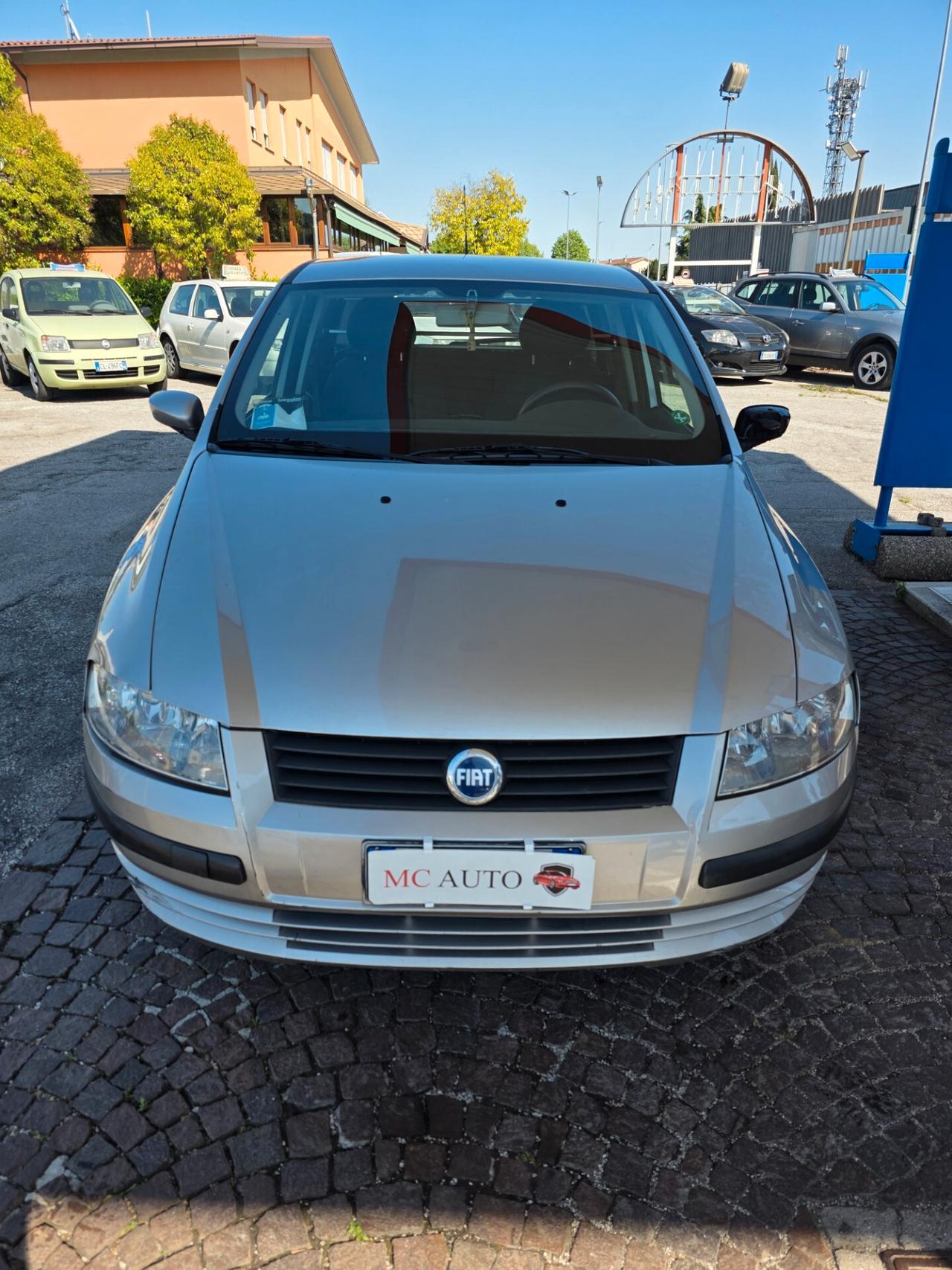 Fiat Stilo 1.6i 16V 5 porte con 180.000km Unicoproprietario Neopatentati ok