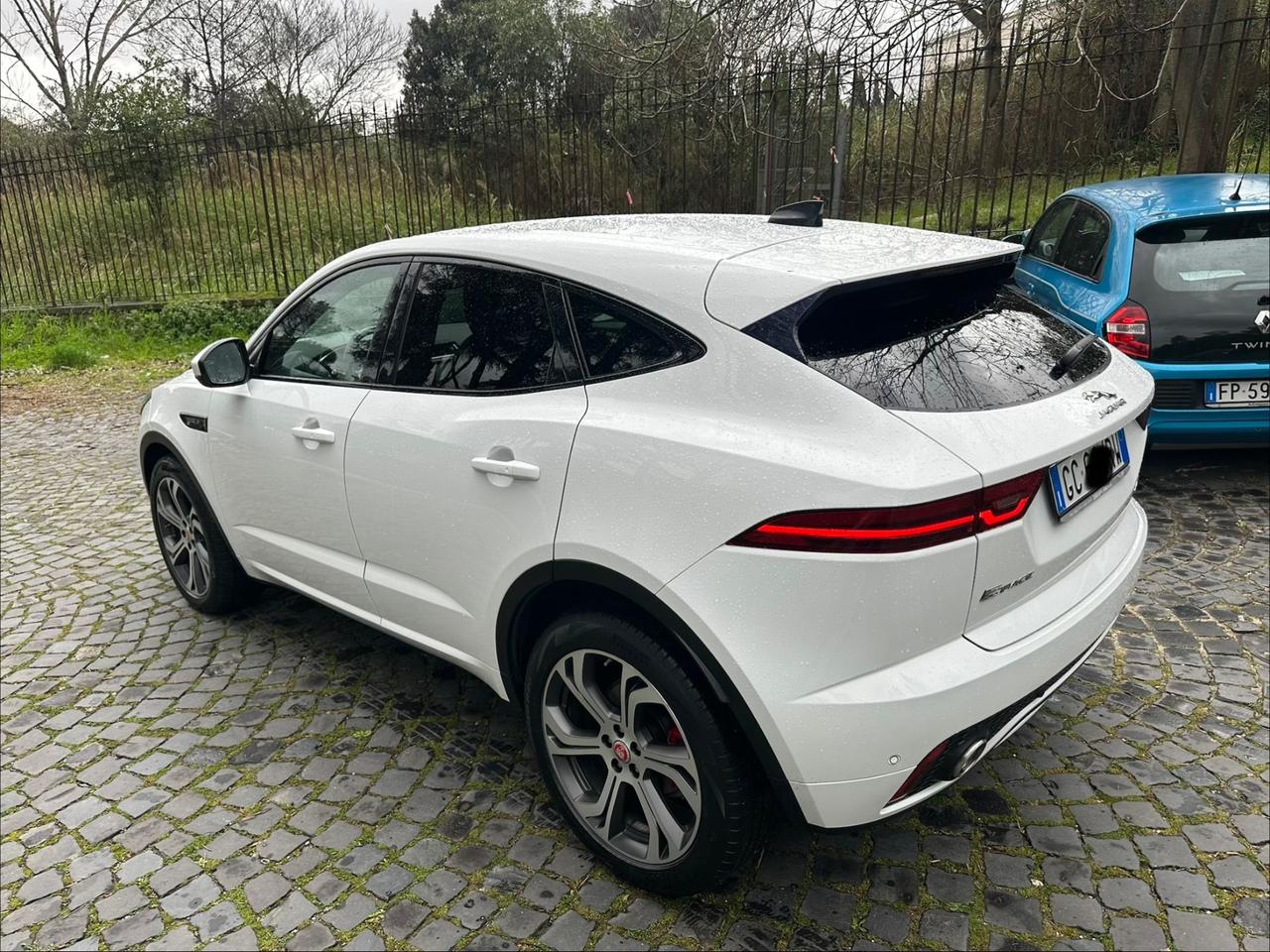 Jaguar E-Pace 2.0D 150 CV AWD R-Dynamic S 2020
