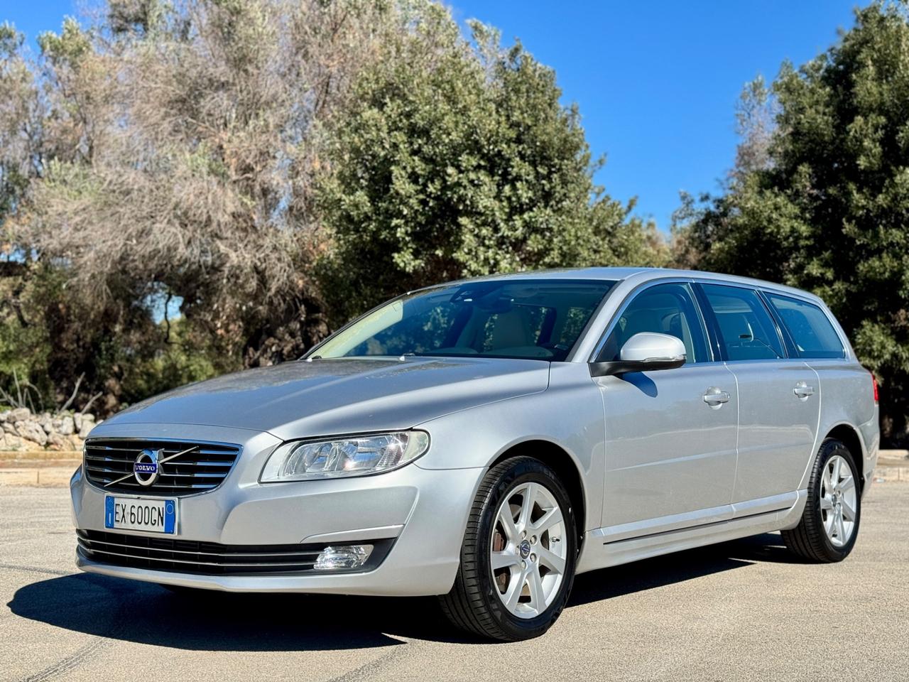 Volvo V70 D5 Geartronic Polar Plus Edition