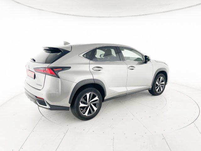 LEXUS NX 300 Hybrid 4WD Luxury