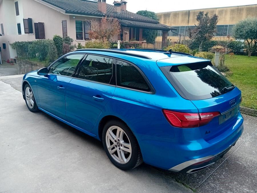 Audi A4 S-LINE