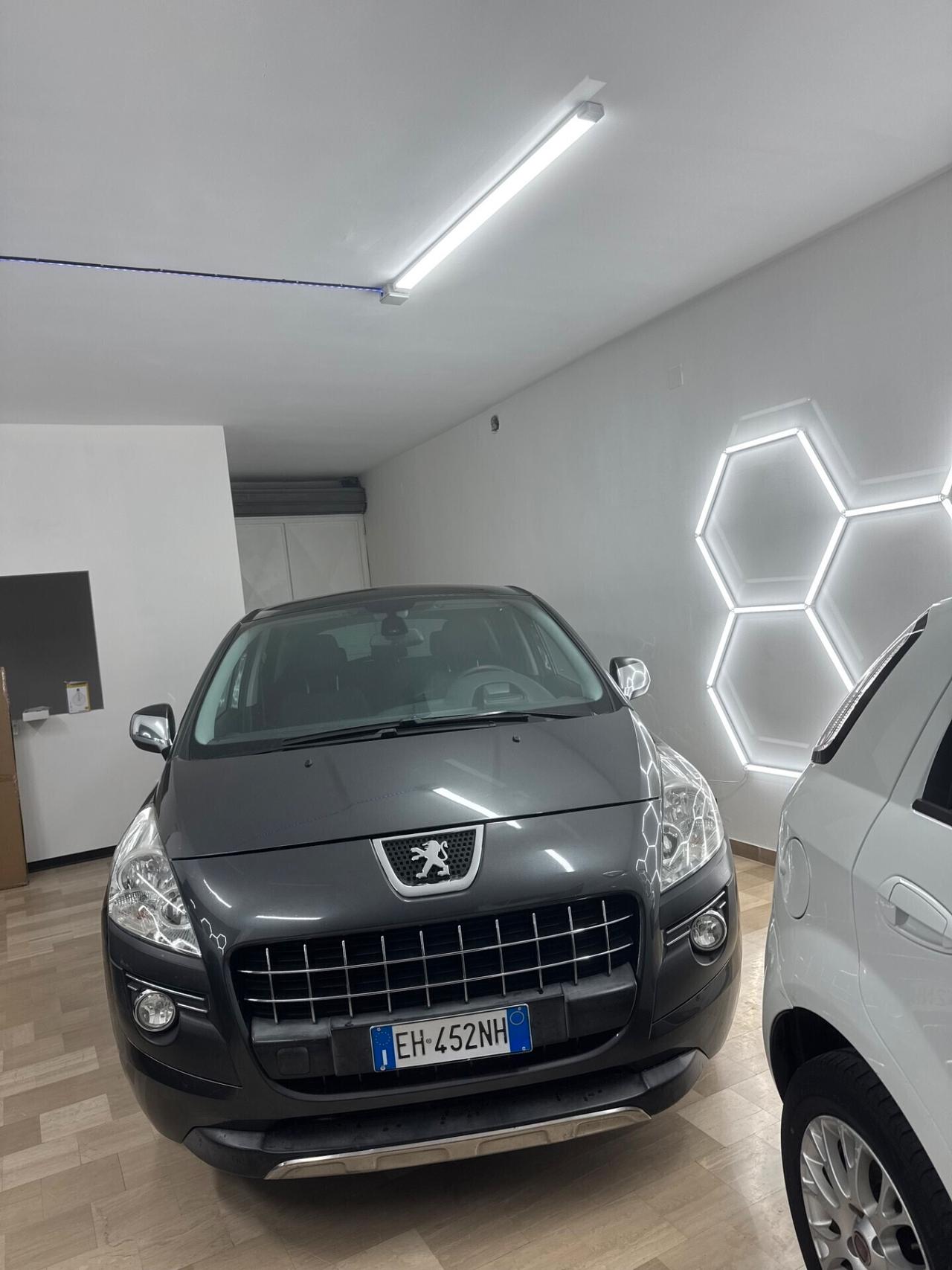 Peugeot 3008 2.0 HDi 150CV Tecno