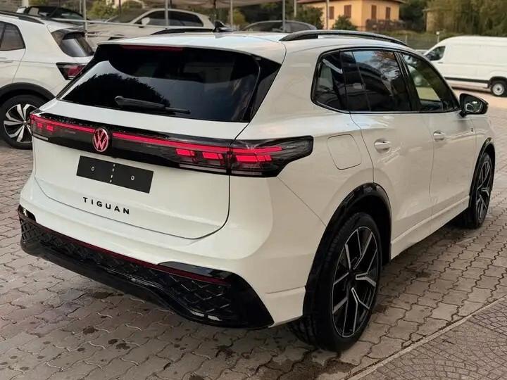 Volkswagen Tiguan 1.5 eTSI 150 CV ACT DSG R-Line Plus