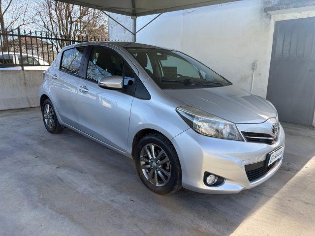 TOYOTA Yaris 1.0 5 porte Lounge OK NEOPATENTATI KM CERTIFIICATI
