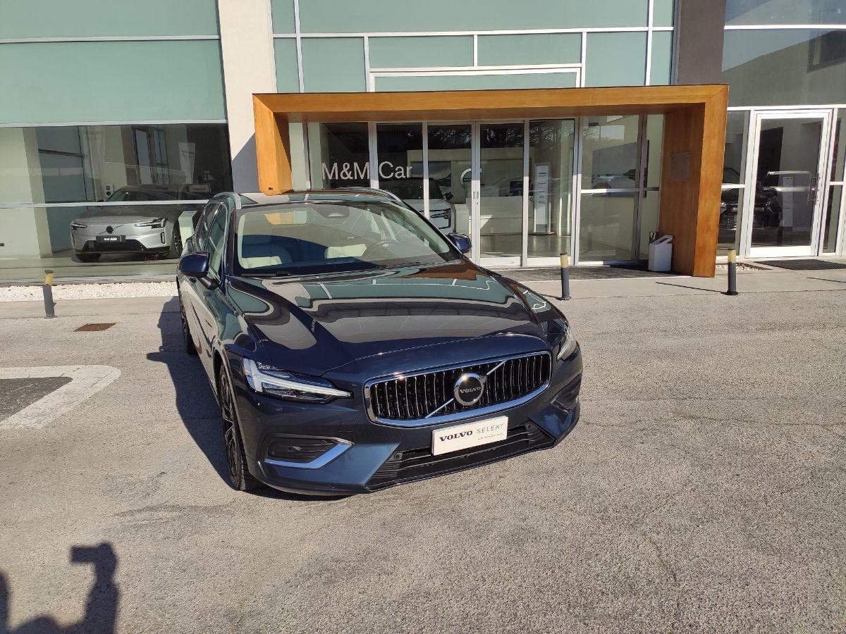 VOLVO - V60 - B4aut. Plus Bright