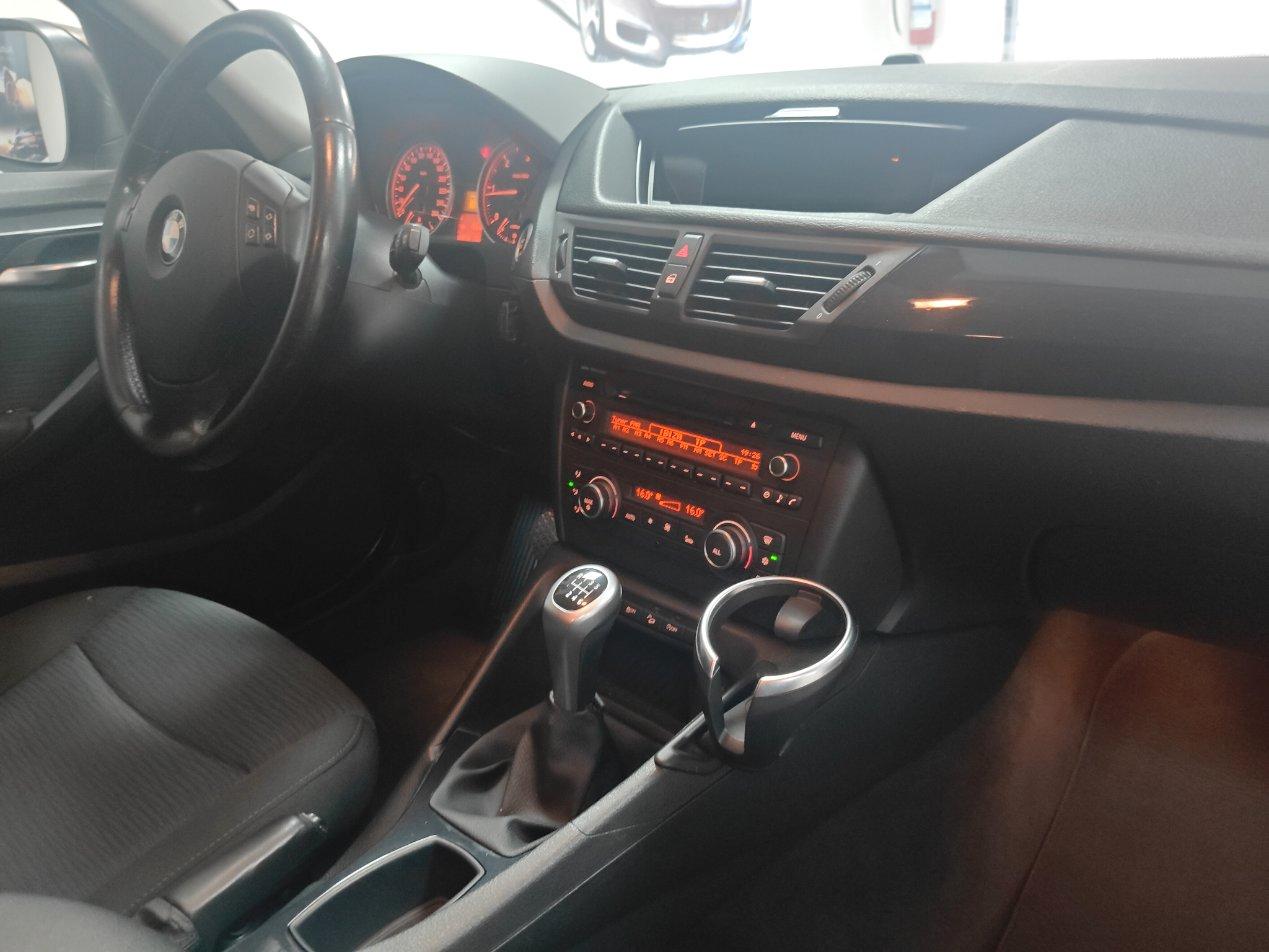 BMW X1 xdrive20d Attiva