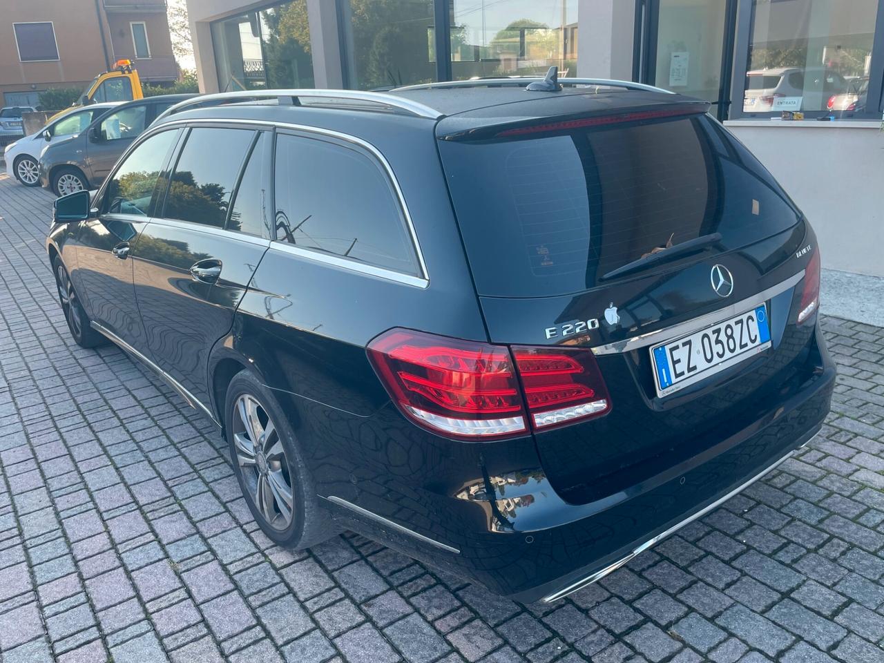 Mercedes-benz E 220 BlueTEC S.W. 4Matic Automatic Executive