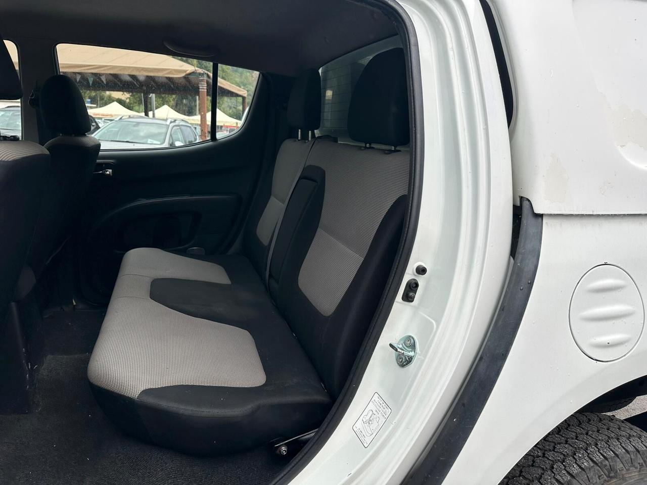 Mitsubishi L200 2.4 DI-D/154CV Double Cab Inform