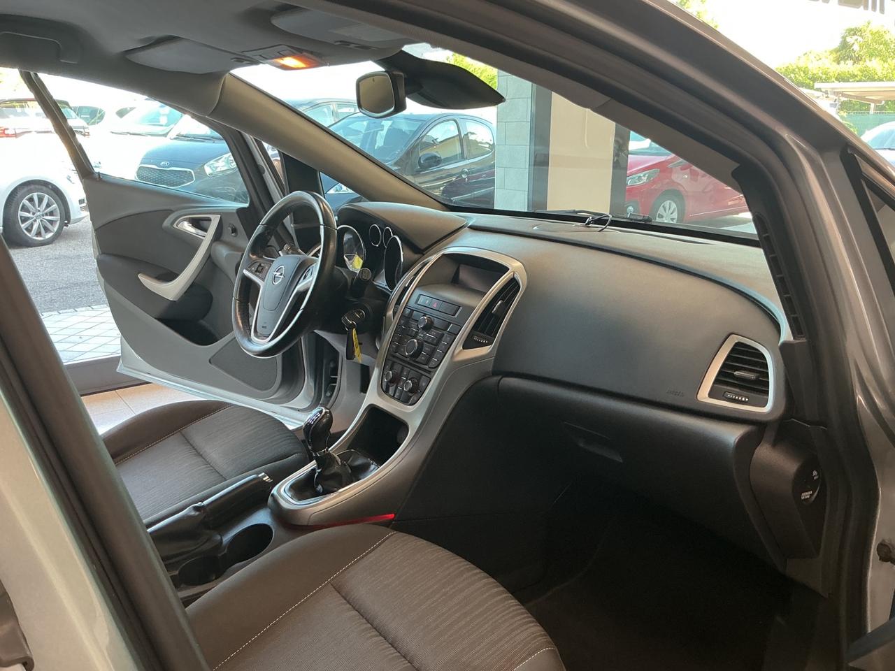 Opel Astra 1.7 CDTI 110CV 5 porte Cosmo