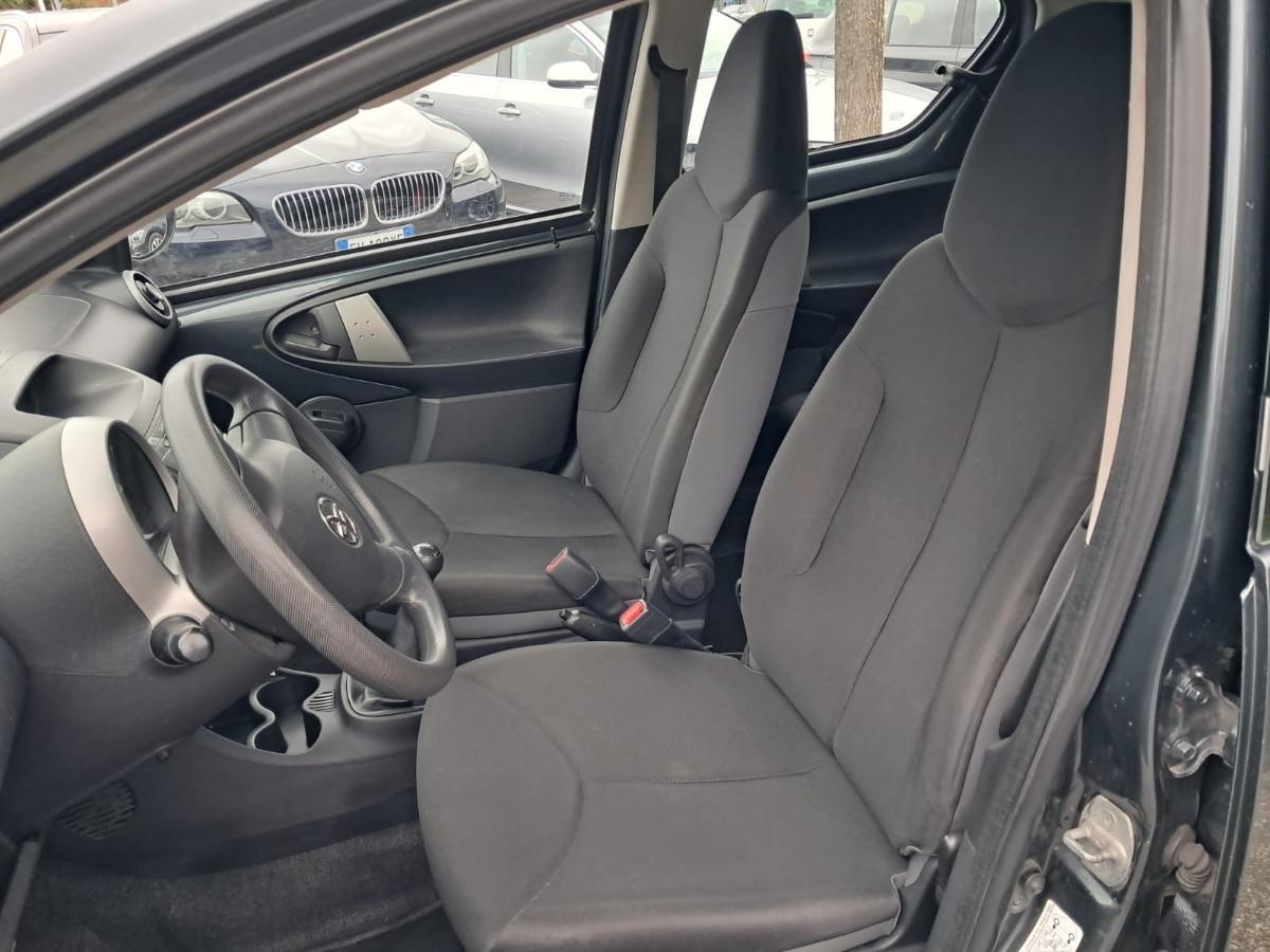 TOYOTA - Aygo 5p 1.0 Active connect