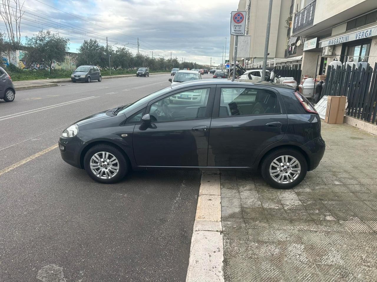 Fiat Punto Evo 1.3 Mjt 75 CV DPF 5 porte S&S Dynamic