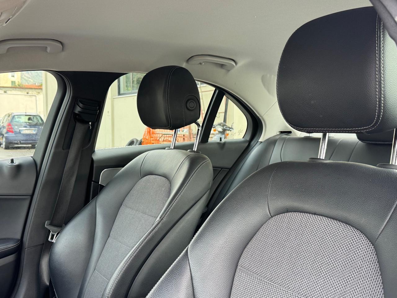 Mercedes-benz C 200 d Auto Premium